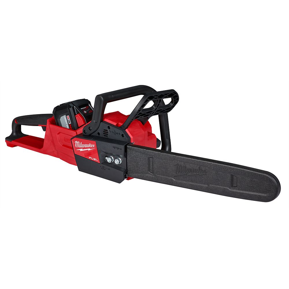 Milwaukee M18 Fuel 16" Chainsaw Kit