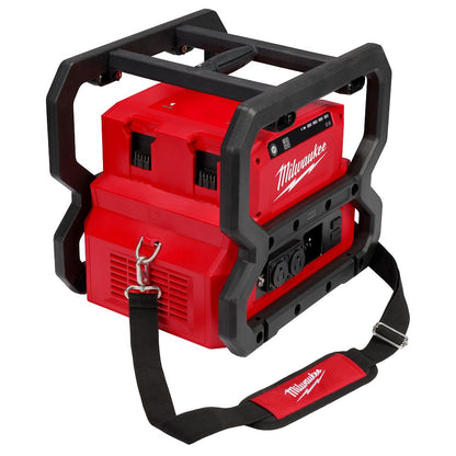 Milwaukee M18 3600W/1800W Power Supply