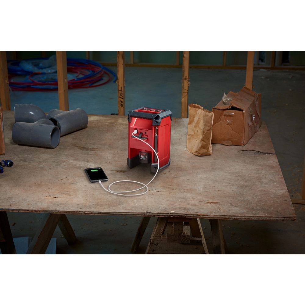 Milwaukee M12 Radio & Charger