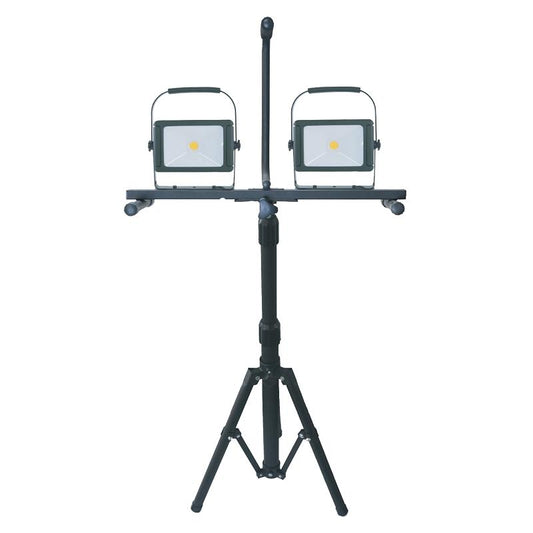 PowerZone 2-LED Work Light & Tripod 10000 Lumens